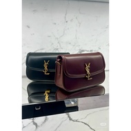 [Old Fairy] ys * Saint Laurent * Woods solferino Underarm bag Shoulder bag Messenger bag Super Good 