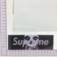 F225 SUPREME SQUARE STICKER