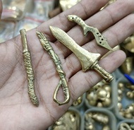 SEPAKET KOLEKSI BARANG ANTIK KUNINGAN KUNO 4PCS