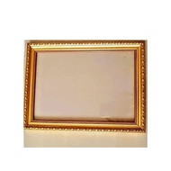 Picture frames *beautiful frames in many sizes