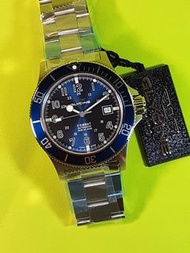 GLYCINE  一 Switch made  瑞士「冠星錶」機械自動 Automatic  42mm  全新 NEW!!  NEVER WORN!!  with original box and p