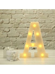 1入組 Ps 材質 Led 字母和数字燈,從 A 到 Z 的 26 個字母和 0 到 9 的 10 個阿拉伯数字。非常適合在派對、婚禮、生日、家庭、酒吧、學校和求婚場景裝飾使用。