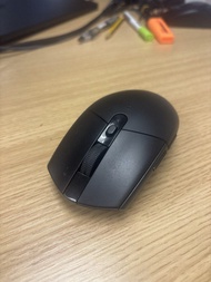 Logitech G304