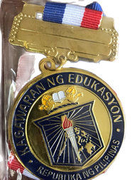50PCS PER ORDER DEPED MEDALS KAGAWARAN 6CM GOLD