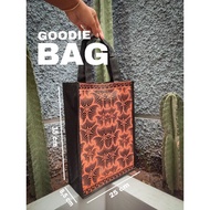 (CONTENTS 12) SPUNBOND CLOTH BAG/GOODIE BAG/CLOTH BAG