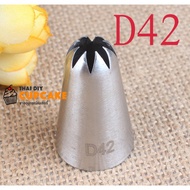 Cream Nozzle Number D42 Closed star piping tip