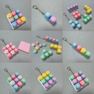 Keyboard Key Toy 9 Keys Button Keycap Fidget Keychain Keyboard Clicker Toy Keyboard Cube Toy for Adu