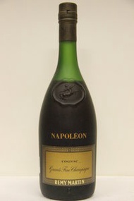 人頭馬 - 70年代拿破崙磨砂瓶乾邑白蘭地 老酒