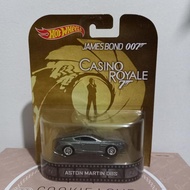 Hotwheels Retro Aston Martin Casino Royale 007 James Bond Rubber Tires