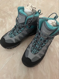 Lafuma 行山鞋