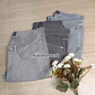 WOMEN'S SKINNY JEANS G19