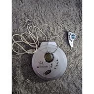 Discman TKR VCD 823 Portable VCD CD Audio Player Portable