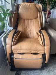 Osim 天王之王 UInfinity Luxe 按摩椅