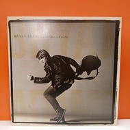 #RR40-6 LP TERPAKAI [ BRYAN ADAMS - CUTS LIKE A KNIFE ] USED LP < NM >