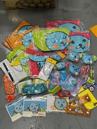 Qoo 精品 (1/12）  Qoo 手挽袋 Qoo飯袋Qoo 圍裙 Qoo吊飾 Qoo晴天公仔 Qoo筆袋 Qoo頸鏈 Qoo手帶 Qoo眼鏡袋 Qoo小卡 Qoo隔熱墊 Qoo襟章Qoo 原子筆 