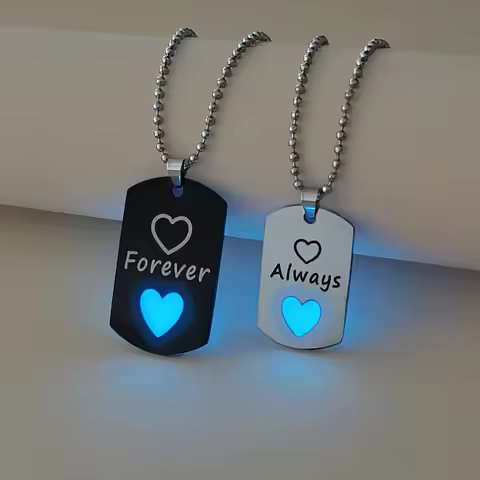 2-Piece Set Glow in theDark 'Forever Always' Word Simple Heart Pattern Couple Necklaces omen Fashion