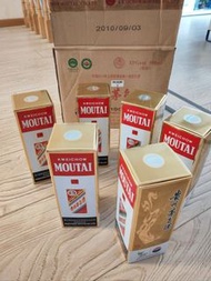 專業回收貴州茅台酒 茅台回收 Moutai 1990 1991 1992 1993 1994 1995 1996 1997 1998 1999 2000 2001 2002 2003 2004 2005 2006 2007 2008 2009 2010 2011 2012 2013 2014 2015 2016 2017 2018 2019 2020 2021 2022 2023 2024