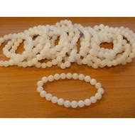 White Jade Bracelet (More Than 8 Mi)
