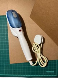 手提蒸氣熨斗