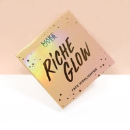 MAKEOVER Riche Glow Face Highlighter 13gt