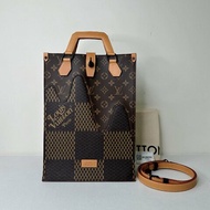 LV Nigo Giant Damier聯名托特包
