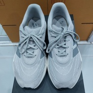 Adidas Multipurpose Shoes Lightshift Model (Second Hand) Purple-Gray Condition Use Less Than 10 Time