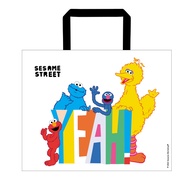 Bundanjai (หนังสือ) SST Sesame Street YEAH PP Woven Tote bag W50XH40XS15 cm