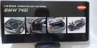 Kyosho絕版1:18BMW745i