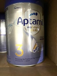 Aptamil 3 號奶粉 $260