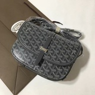 【有防塵袋】GOYARD Belvedere 老花滿印 斜跨單肩郵差包 灰色 男女同款