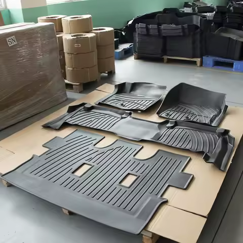 Floor Mats Carpet Front Rear Car Mats 3D TPV Rubber Car Floor Mat for Toyota Land Cruiser 200 LC200