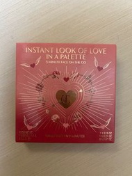 Charlotte Tilbury Instant Look of Love