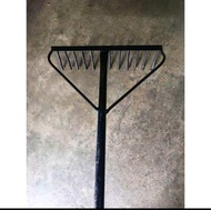 high quality metal rake / kalaykay available ! 95cm at 120 cm long handle