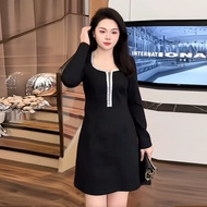 เรียบหรู พลัสไซส์ เดรส พรางหุ่น สีดำ มินิ ฤดูใบไม้ผลิ 2024 ผู้หญิง แฟชั่นสูง เอว Conform Fit แขนยาว