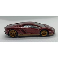 Hot Wheels Super Treasure Hunt Lamborghini Aventador LP 700-4 Miura Homage STH  Loose