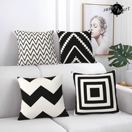 [SNNY] Black &amp; White Geometric Pattern Pillowcase Bedding Decoration Hidden Zipper Closure Sofa Cushion Cover Modern Nordic Style Square Pillow Shams Home Decoration