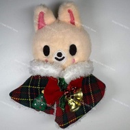 SKZOO Stray Kids Keychain SKZ Leeknow Felix Christmas Cloak Cloak Plush Keychain Pendant Backpack Ac