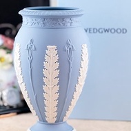 英國製Wedgwood莨苕葉碧玉浮雕陶瓷裝飾收藏插花花器花瓶