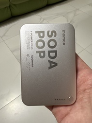 Momax Soda Pop 5000mAh 無線充電器（急放）