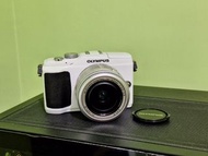 Olympus E-PL2 輕便M43 無反相機 連鏡頭