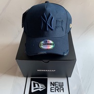 NY CAP DAMAGE BASEBALL CAP NAVY CAPOriginal