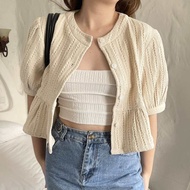 Marynne Claudia Top (Oat milk) เสื้อคอกลมแขนตุ๊กตาผ้าทอคอตตอน