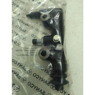 MITSUBISHI FUSO FV515 FV517 8DC9 6D24 CLUTCH MASTER PUMP 
(ME670290)