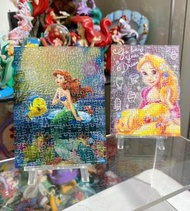 超靚日本絕版中古迪士尼美人魚Ariel小魚仙小胖長髮公主rapunzel半透明樹脂拼圖Puzzle連畫架小擺設擺件。黑魔后睡公主sleeping beauty睡美人愛洛公主奧羅拉 Princess A