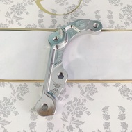 Pát heo rembo 2pis_pát trước CNC xe sonic 125 sài heo 2pis rembo đi đĩa 220mm