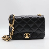 CHANEL 23P羊皮粗鍊單肩包 - 黑金