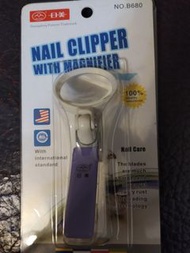New nail clippers with magnifier 新指甲剪連放大鏡