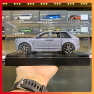 Mô hình xe Rolls Royce Cullinan tỉ lệ 1:32 Uban có hộp trưng