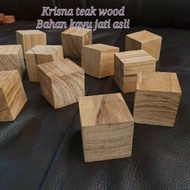Teak wood cube 3cm x 3cm x 3cm / teak wood blocks / school crafts / solid teak wood