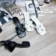 Women's clogs with H-shaped straps and 2p heels, elegant style H2p